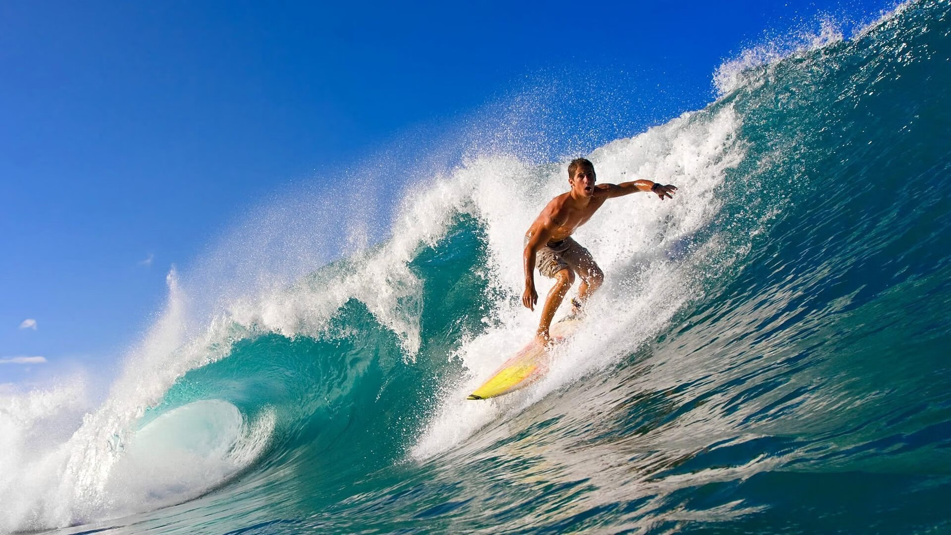 _体育科技创新：智能装备助力运动员突破_，智能化体育器材